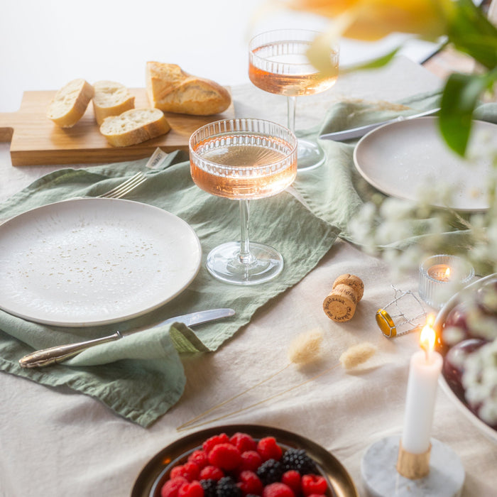 Zeitlose Leinentischdeko