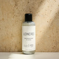 Leinen-Waschmittel von LEINEREI - Premium Leinenpflege, made in Germany. Biologisch abbaubar. Konzentrat für nachhaltigen Gebrauch.