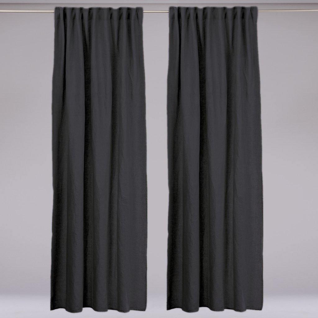 Leinen-Vorhang anthrazit von LEINEREI - Premium Leinen, made in Europe aus 100% gewaschenem Leinen. Weiches Leinen für maximalen Komfort. Hochwertig und nachhaltig produziert.